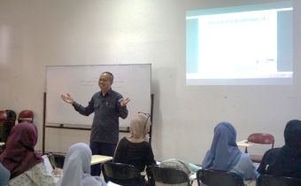 Ketua Bawaslu DIY ajak Mahasiswa UIN Sunan Kalijaga Bangun Kesadaran Demokrasi