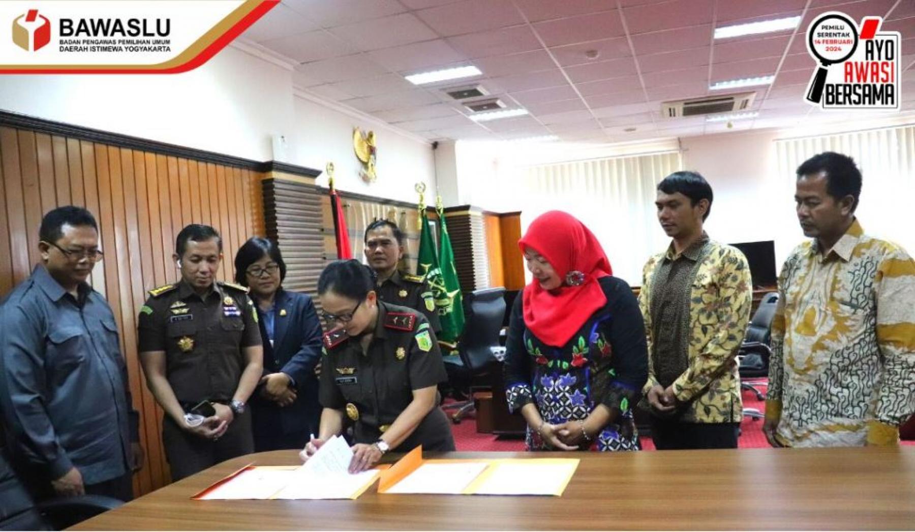 Bawaslu DIY dan Kejati DIY Bersinergi Mewujudkan Penegakkan Hukum Pemilu 2024