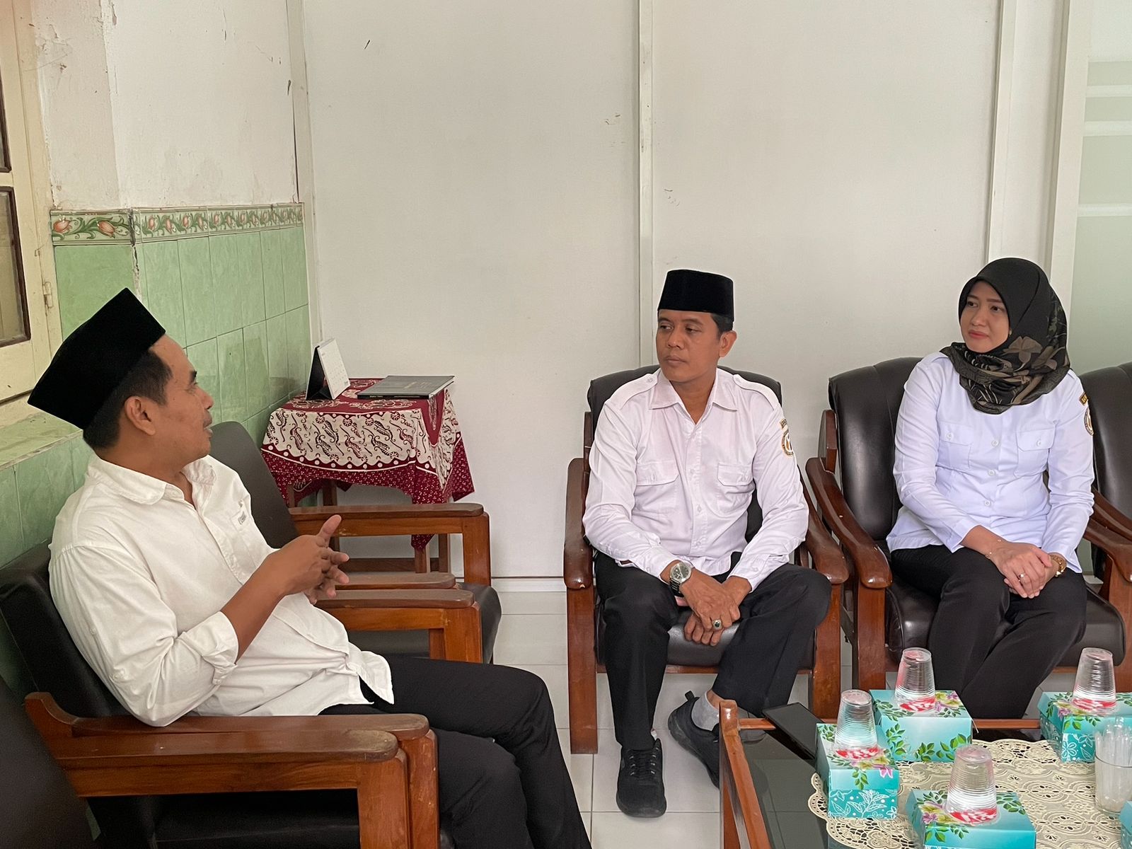 Umi Illiyina Anggota Bawaslu DIY Dorong Giat Desa APU di Kalurahan Sendangsari Sleman