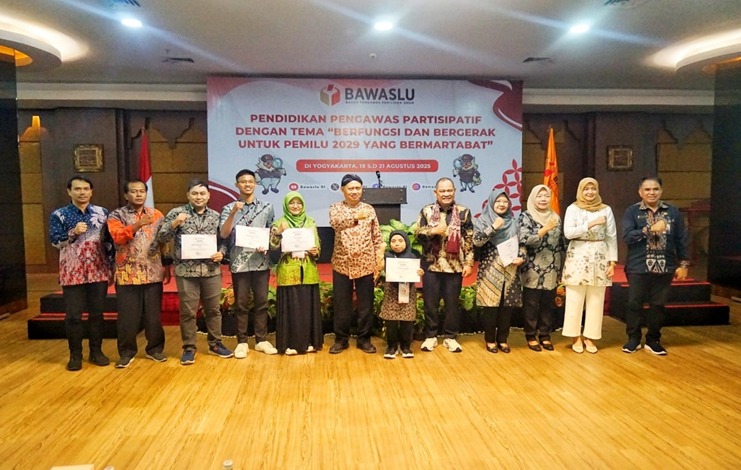 Bawaslu RI Tutup Pendidikan Pengawasan Partisipatif di DIY, Peserta Didorong Perkuat Jaringan Masyarakat