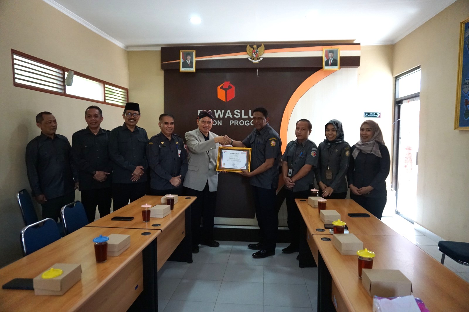 Bawaslu DIY Melepas Plt. Kepala Sekretariat Bawaslu Kabupaten Kulon Progo