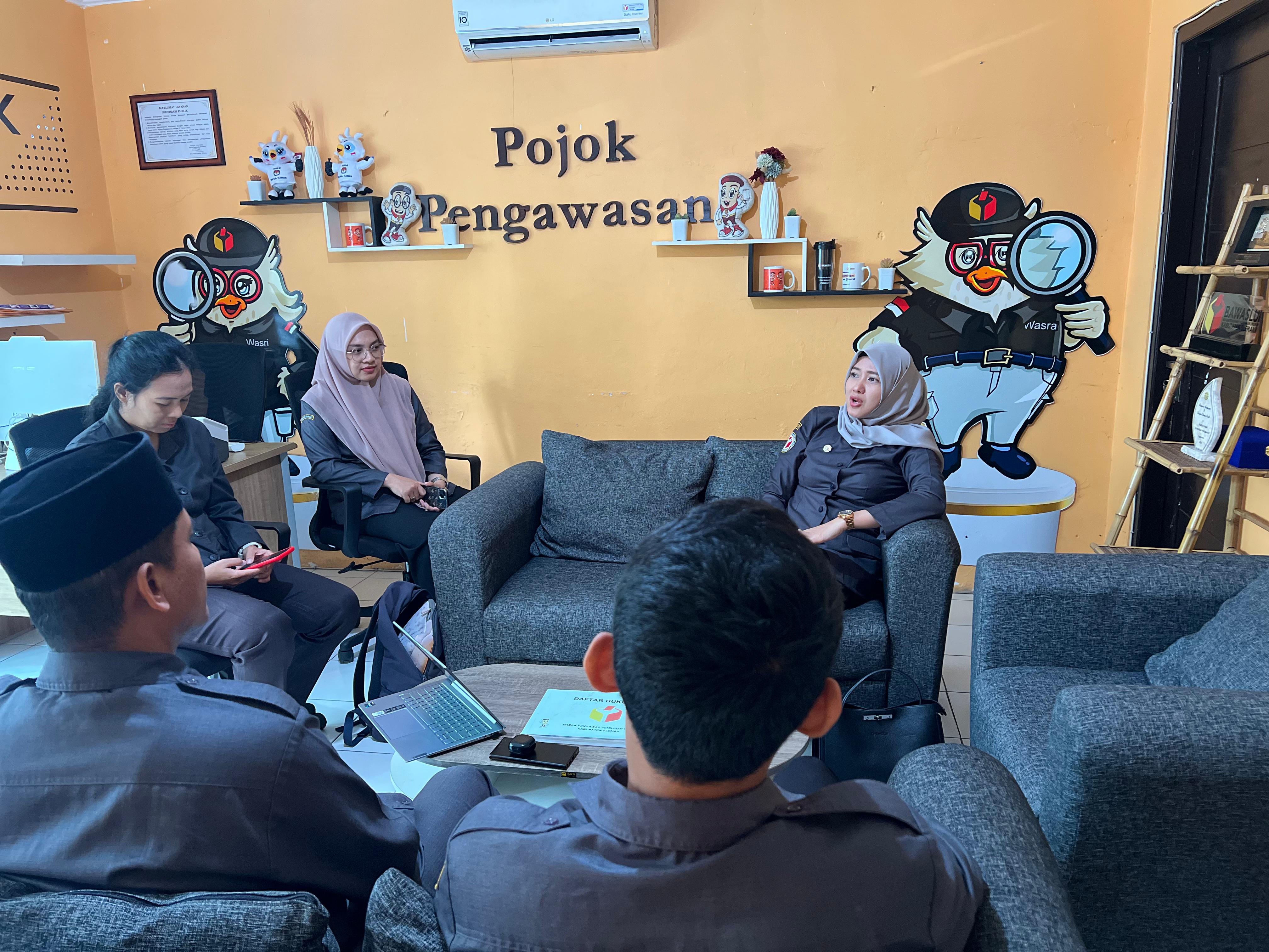 Bawaslu DIY Lakukan Kunjungan Supervisi Pengawasan Partisipatif di Bawaslu Kabupaten Sleman