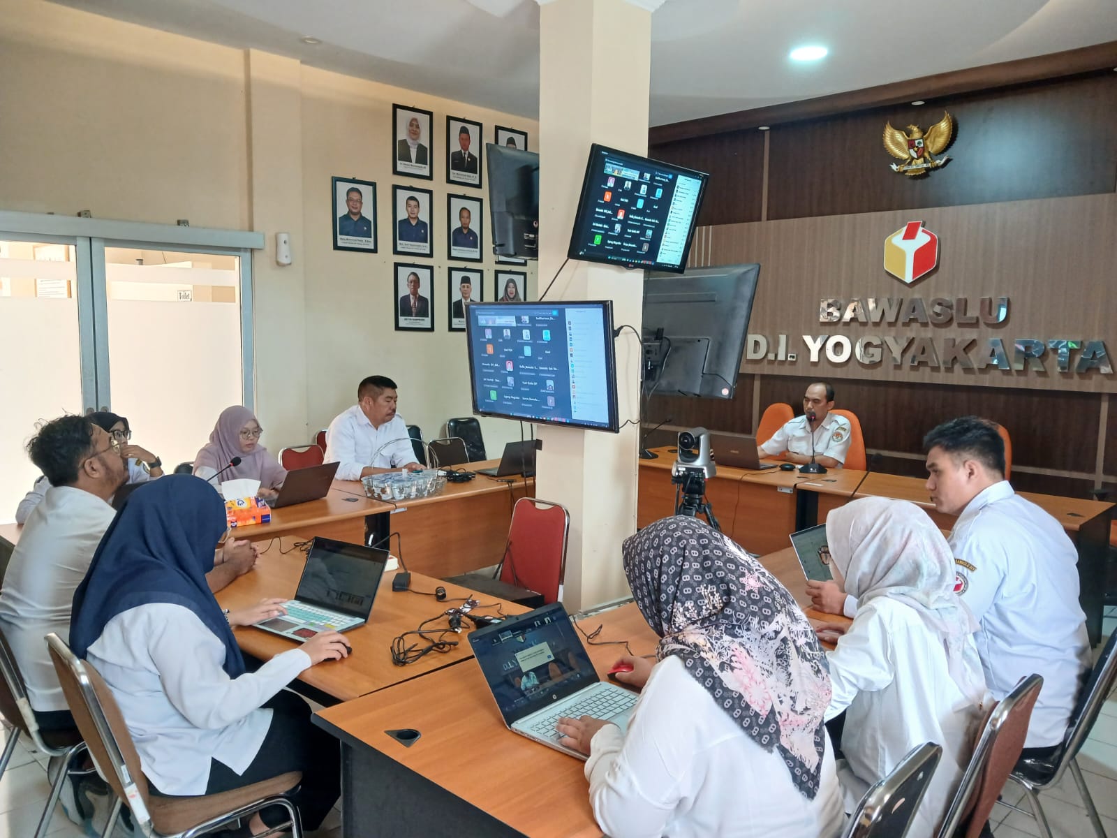 Rapat Konsolidasi Pembuatan Video Best Practice Bersama Bawaslu Kabupaten/Kota se-DIY