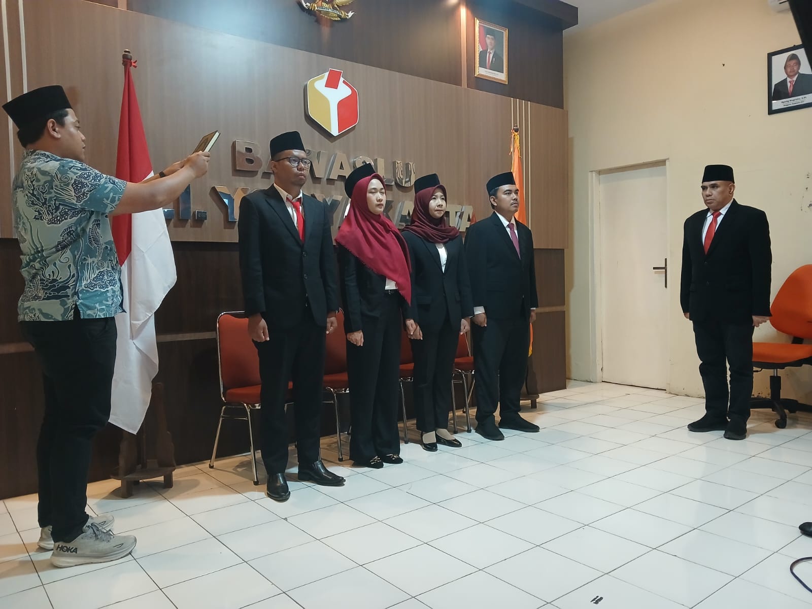 Pelantikan jabatan fungsional di lingkungan Bawaslu DIY oleh Sekretaris Jenderal (Sekjen) Bawaslu RI secara daring