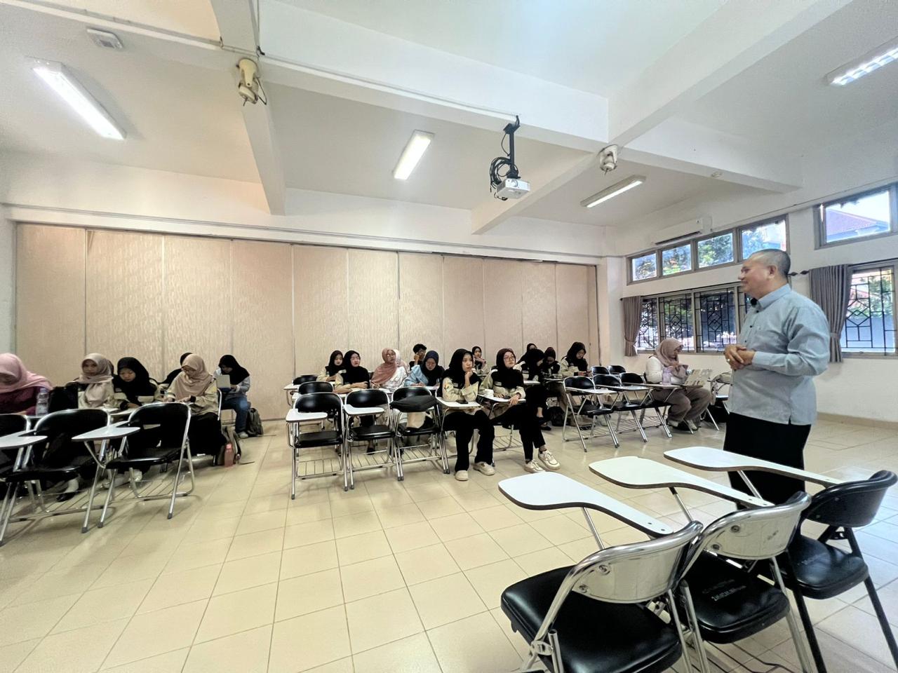 Ketua Bawaslu DIY Ajak Mahasiswa Perdalam Diskusi Kepemiluan dan Demokrasi
