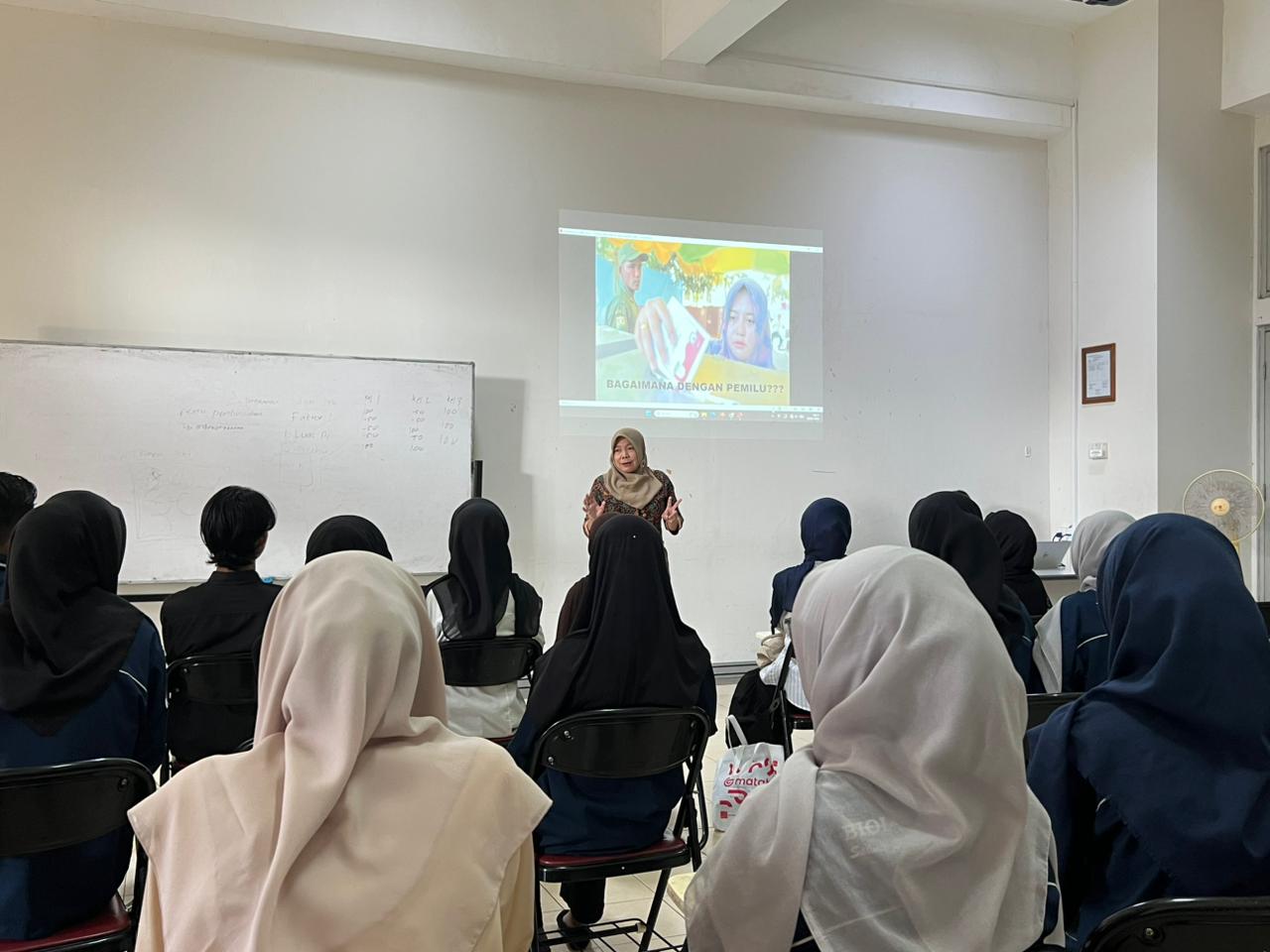 Anggota Bawaslu DIY ajak mahasiswa wujudkan pemilu yang berintegritas