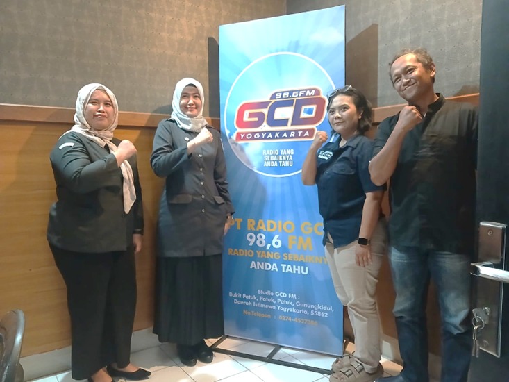 Bawaslu DIY lakukan media visit ke radio GCD FM untuk perluas pengawasan partisipatif