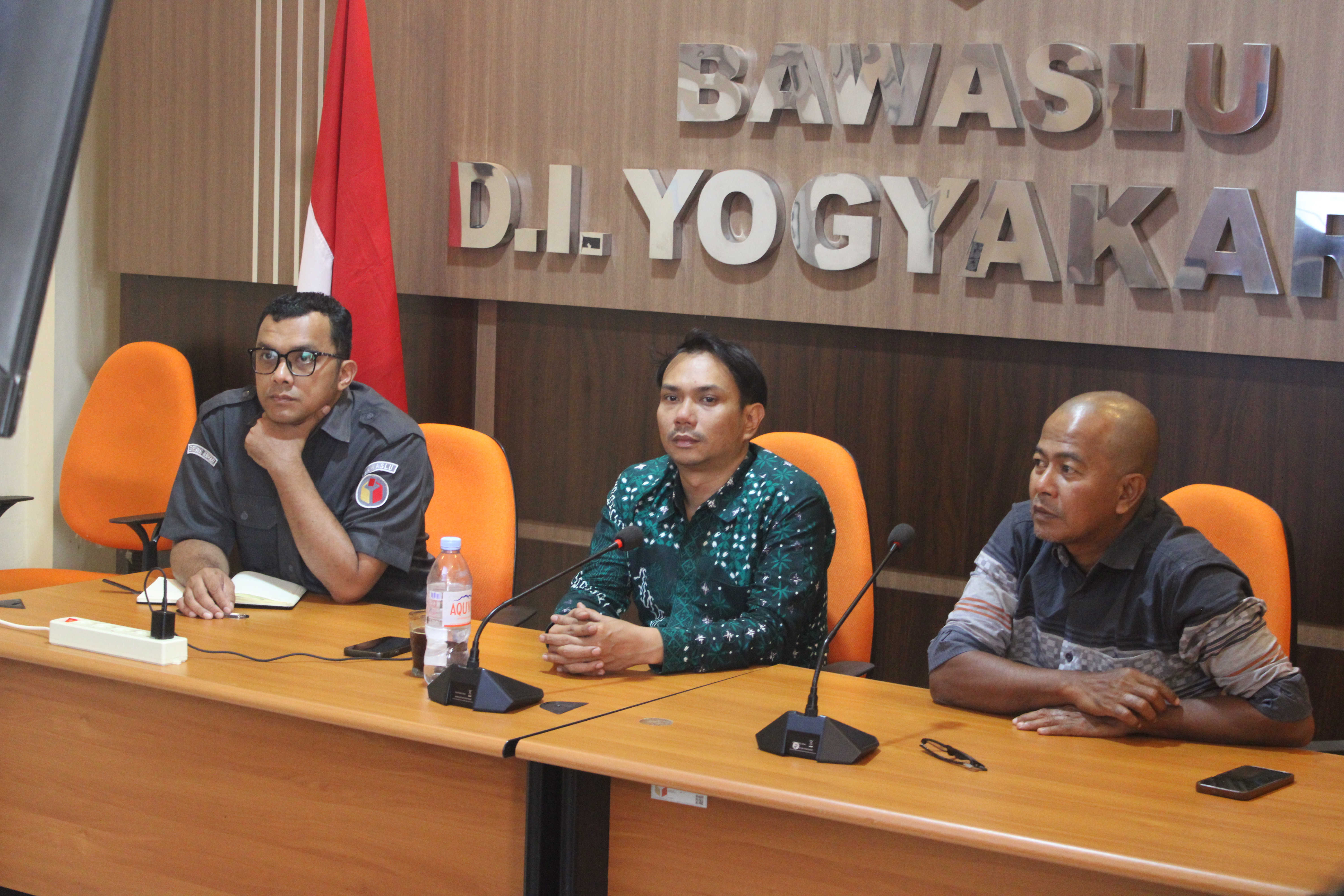 Bawaslu DIY Lakukan Reviu Proses Migrasi Data dan Dokumen Kelembagaan ke Sistem Penyimpanan Berbasis Cloud