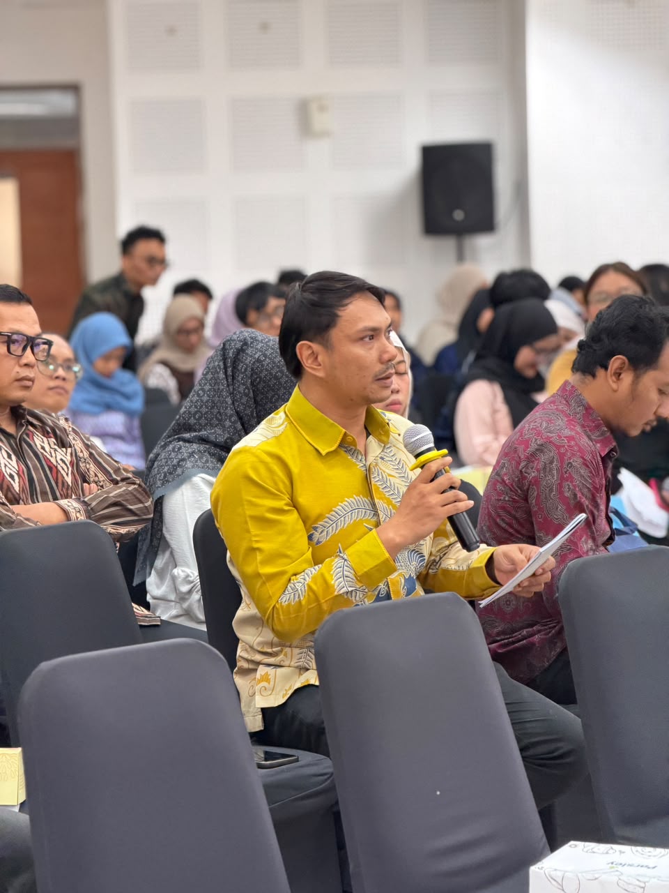 Bawaslu DIY Berkomitmen Jaga Integritas Pemilu dalam Seminar Nasional “Integritas Penyelenggara Pemilu dan Masa Depan Demokrasi Indonesia” di UGM