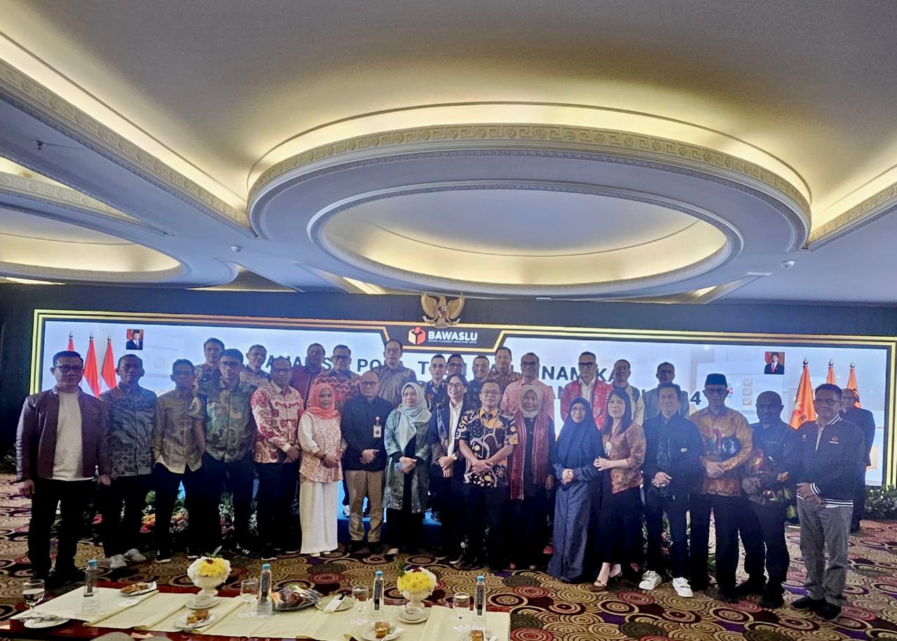 Bawaslu DIY menghadiri Kompetisi Debat Penegakan Hukum Pemilu VI Antar Perguruan Tinggi di Jakarta
