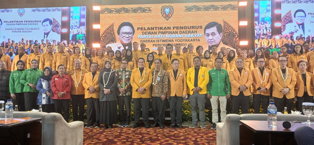 Bawaslu DIY menghadiri pelantikan pengurus DPD Partai Hanura DIY bersama beberapa lembaga negara di wilayah DIY 
