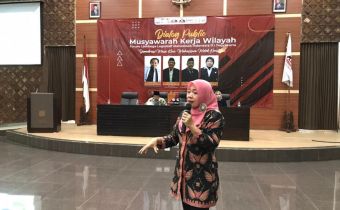 Kontribusi Mahasiswa Masa Kini: Pengawalan Demokrasi Melalui Konstitusi