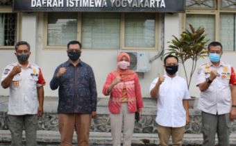 Persiapan Penertiban APK, Bawaslu DIY Gelar Audiensi dengan Satpol PP 