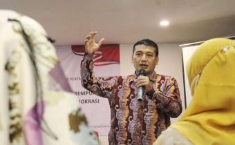 Politik Uang Salah Satu Kendala Dalam Partisipasi Politik Perempuan