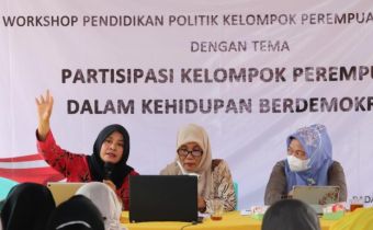 Perempuan Dalam Kehidupan Berpolitik