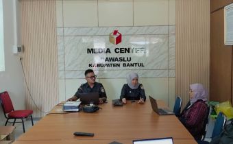 Optimalkan Pemberitaan Website dan Publikasi ke Media Sosial, Bawaslu DIY Lakukan Supervisi ke Bawaslu Kabupaten Bantul