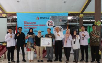 Lolly Tekankan Pentingnya Desa APU sebagai Bentuk Pengawasan Partisipatif dalam Pemilu 2024