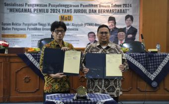 Tekankan Pentingnya Pengawasan Partisipatif, Bawaslu RI dan UMY Tanda Tangani MoU