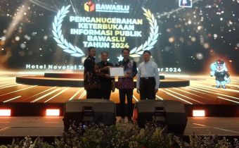 Berikan Informasi Terbuka, Bawaslu DIY Raih Penghargaan Keterbukaan Informasi Publik