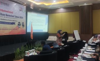 Kenalkan JDIH Bawaslu DIY Dalam Rapat Konsolidasi Pengawasan