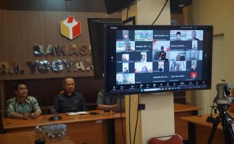 Pelaksanaan Rapat Lembaga Konsolidasi Demokrasi Bawaslu DIY dan Bawaslu Kabupaten/Kota se-DIY