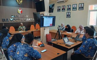 Kegiatan Konsolidasi Demokrasi hari pertama Bawaslu DIY
