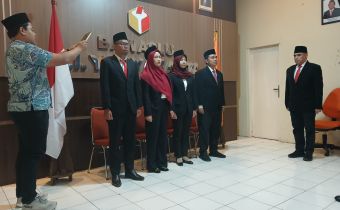 Pelantikan jabatan fungsional di lingkungan Bawaslu DIY oleh Sekretaris Jenderal (Sekjen) Bawaslu RI secara daring