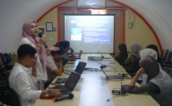 Sharing Session antara Mahasiswa UTY dan Mahasiswa MMTC bersama Bawaslu DIY