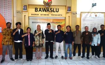 Bawaslu DIY Terima Audiensi Mahasiswa Fakultas Hukum Janabadra