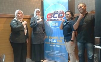 Bawaslu DIY lakukan media visit ke radio GCD FM untuk perluas pengawasan partisipatif