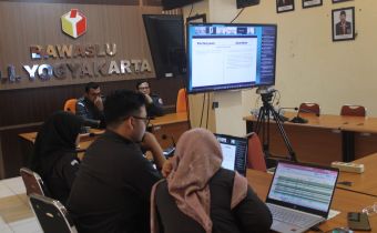 Bawaslu DIY Mengikuti Rapat Evaluasi Bawaslu RI
