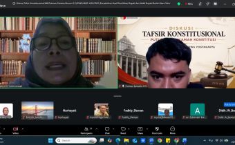 Bawaslu DIY bersama Bawaslu Kabupaten/ Kota se-DIY mengikuti diskusi eksaminasi Putusan Mahkamah Konstitusi terkait sengketa hasil Pemilihan Bupati dan Wakil Bupati Barito Utara Tahun 2024.