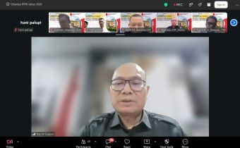 Kepala Pusdiklat Bawaslu RI memberikan arahan pada Orientasi PPPK di lingkungan Bawaslu DIY untuk menjadi ASN yang BerAKHLAK dan memiliki integritas yang tinggi