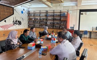 Bawaslu DIY dan FISIPOL UGM jajaki kemungkinan kerja sama serta mendorong mahasiswa dalam kompetisi Debat Penegakan Hukum Pemilu Bawaslu