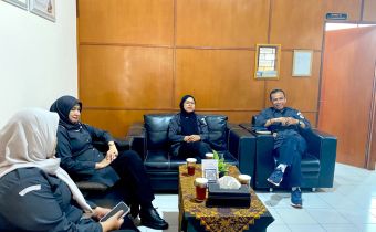 Anggota Bawaslu DIY, Umi Illiyina memberikan mendorong Bawaslu Kabupaten Bantul dalam memperluas pengawasan partisipatif di wilayah Kabupaten Bantul