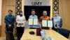 Bawaslu DIY dan Fakultas Hukum UMY melakukan penandatangan kerja sama Pendidikan demokrasi dan kepemiluan serta pengawasan partisipatif